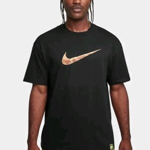 Nike Croissant Swoosh T-Shirt, Black XX-Large